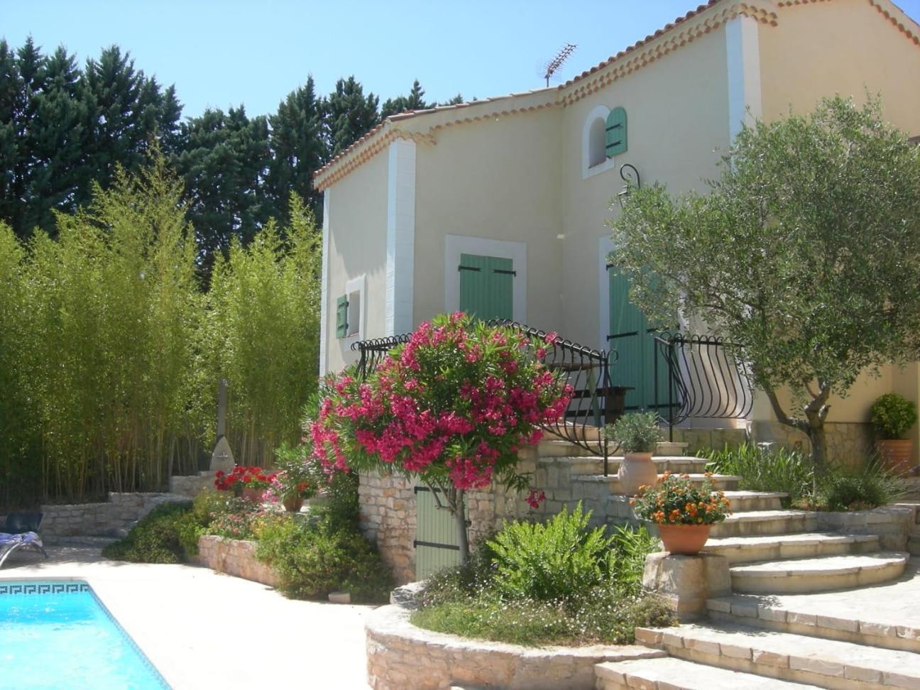 Vacances Carnoux-en-Provence Buitenkant foto